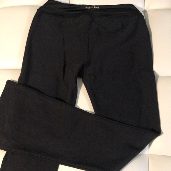 Extremely comfortable Reebok pants 💕 - Picture 2 of 2